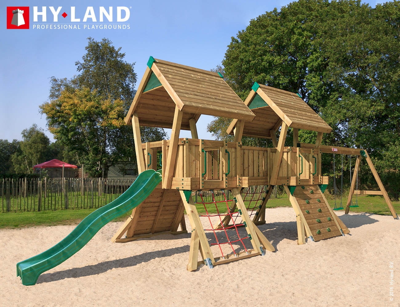 Spielturm Hy-Land Q4-S in Douglasie