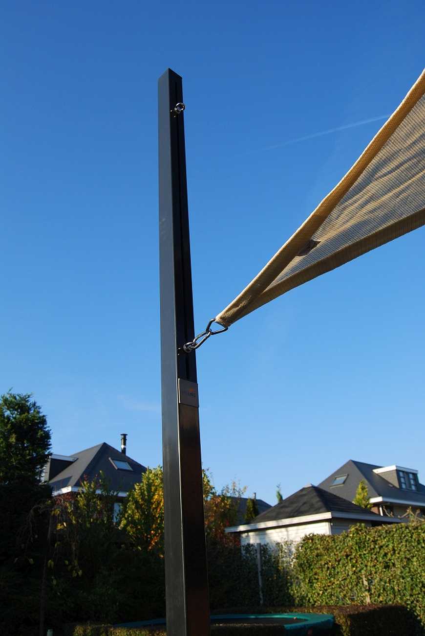 Stahlpfosten mit verschiebbarer Öse, 7x7x250 cm für Sonnensegel