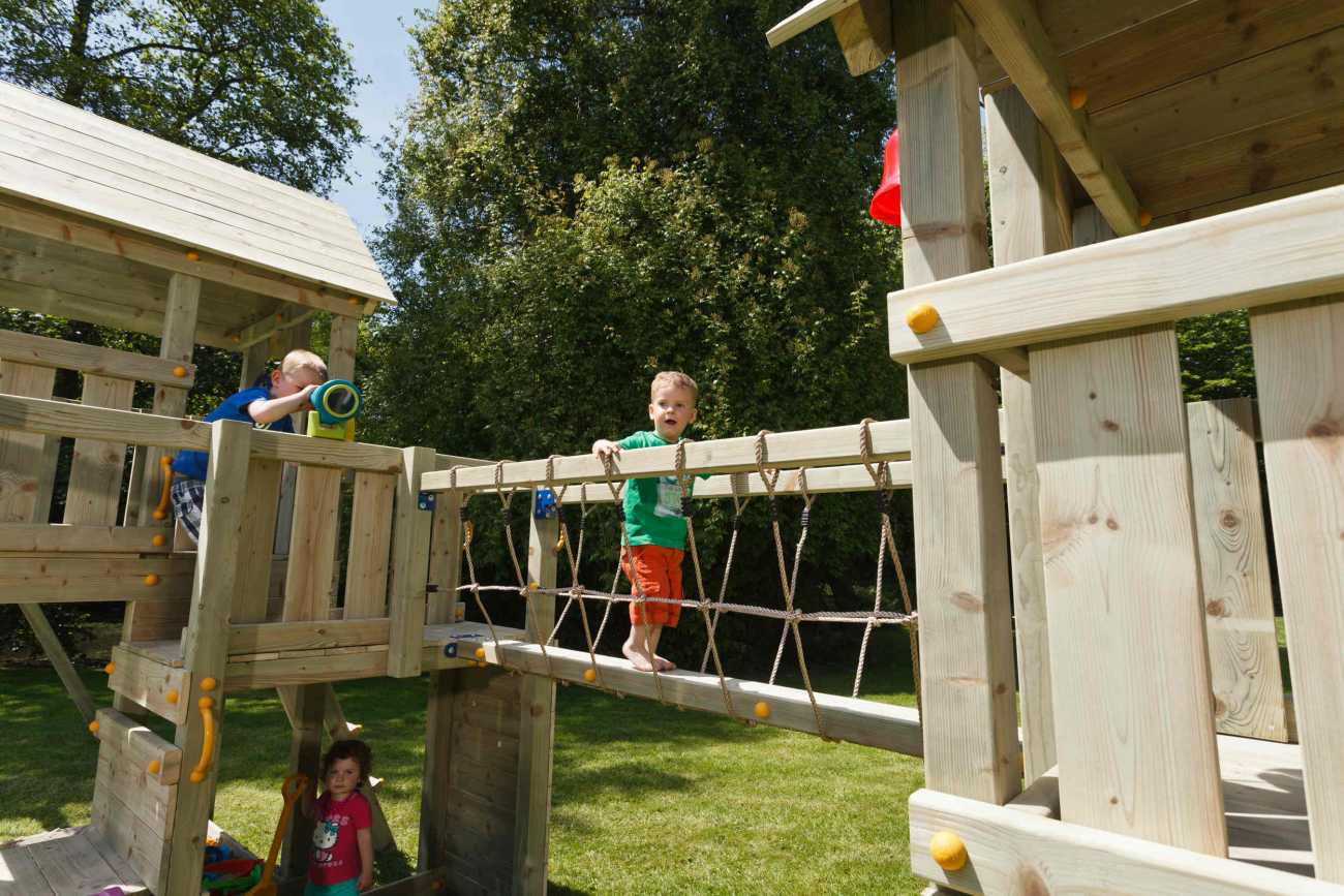 Spielturm Anbau Hängebrücke @bridge von Blue Rabbit in Douglasie natur