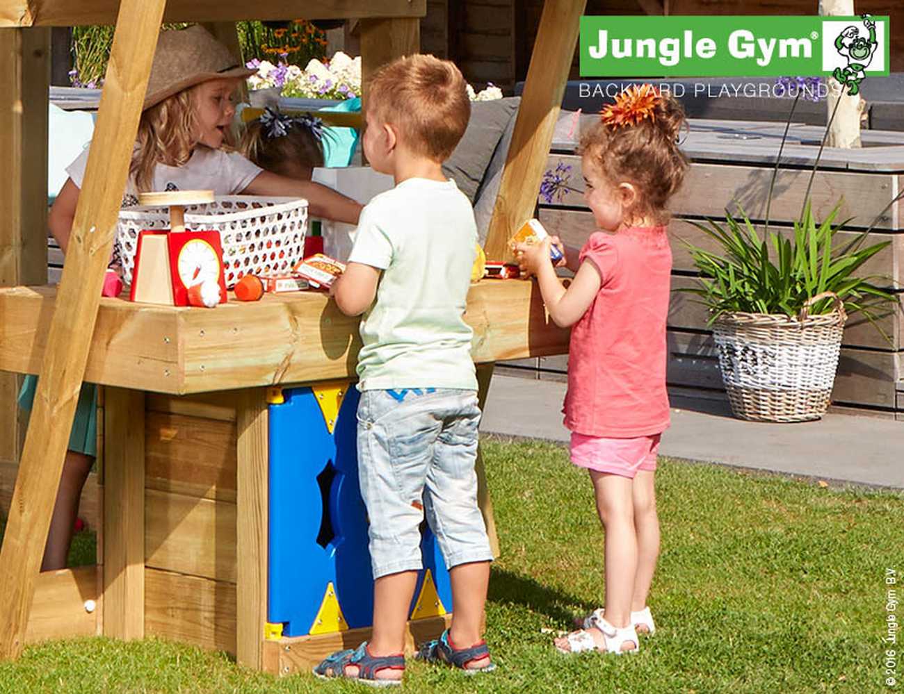 Jungle Gym Markt Modul in Douglasie natur